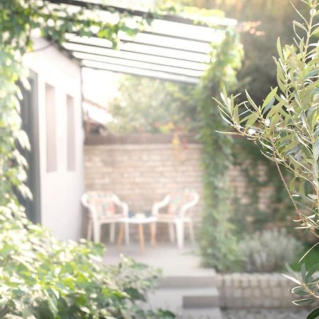 Apartmani Sterija Novi Sad Exterior foto